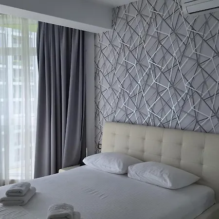 Alezzi Sylver 1 * Năvodari