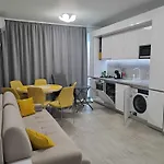 Apartment Alezzi New Navodari