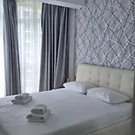 Apartment Alezzi New