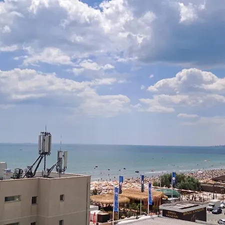 Alezzi Sylver 1 شقة Năvodari