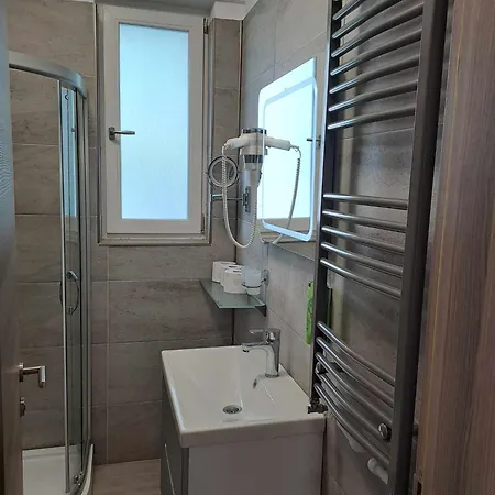 Appartement Alezzi New *